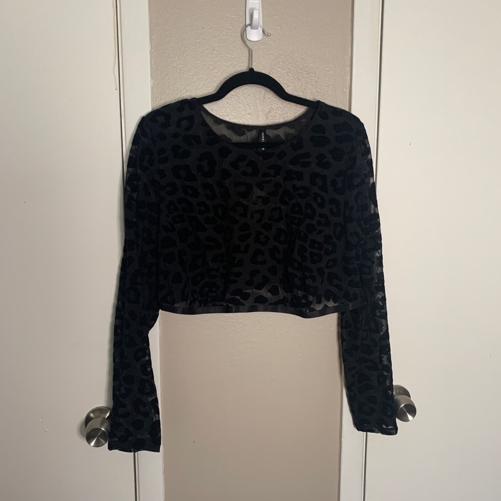 Torrid Long Sleeve Leopard Print Crop Top
